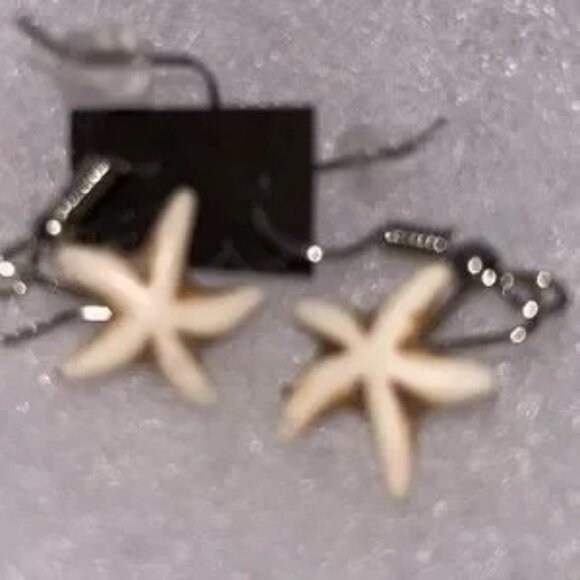 NWT HYPOALLERGENIC stainless and sterling starfish earrings !!!! NWT - Picture 2 of 8